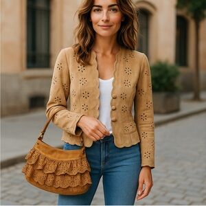 Lockhart vintage camel colored laced leather bohemian hobo bag!